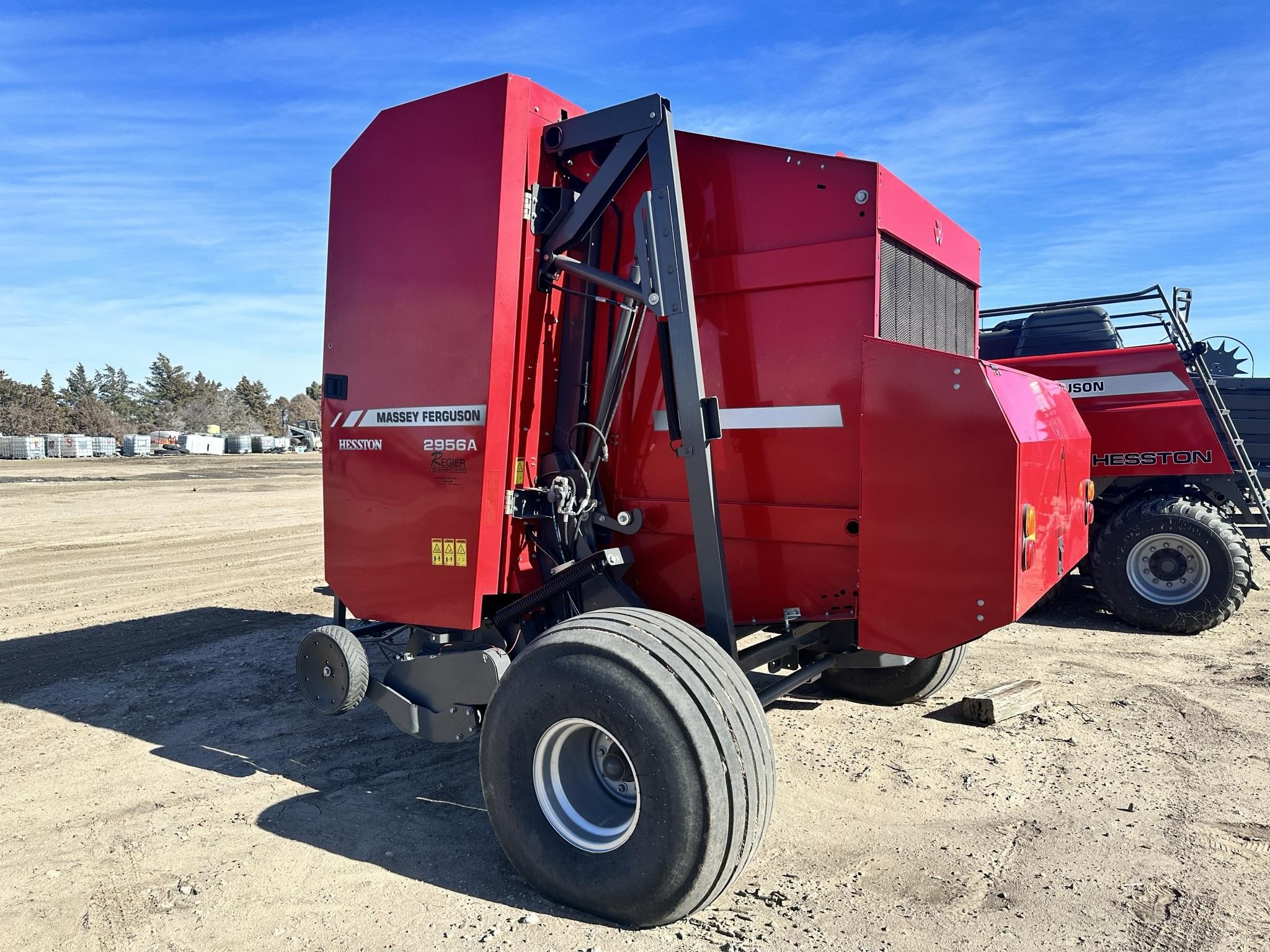 2021 Massey Ferguson 2956A
