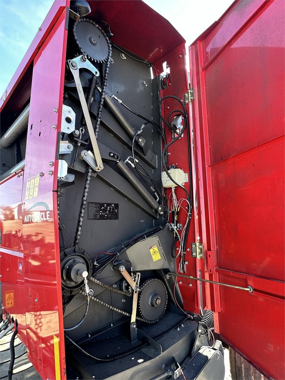 2021 Massey Ferguson 2956A
