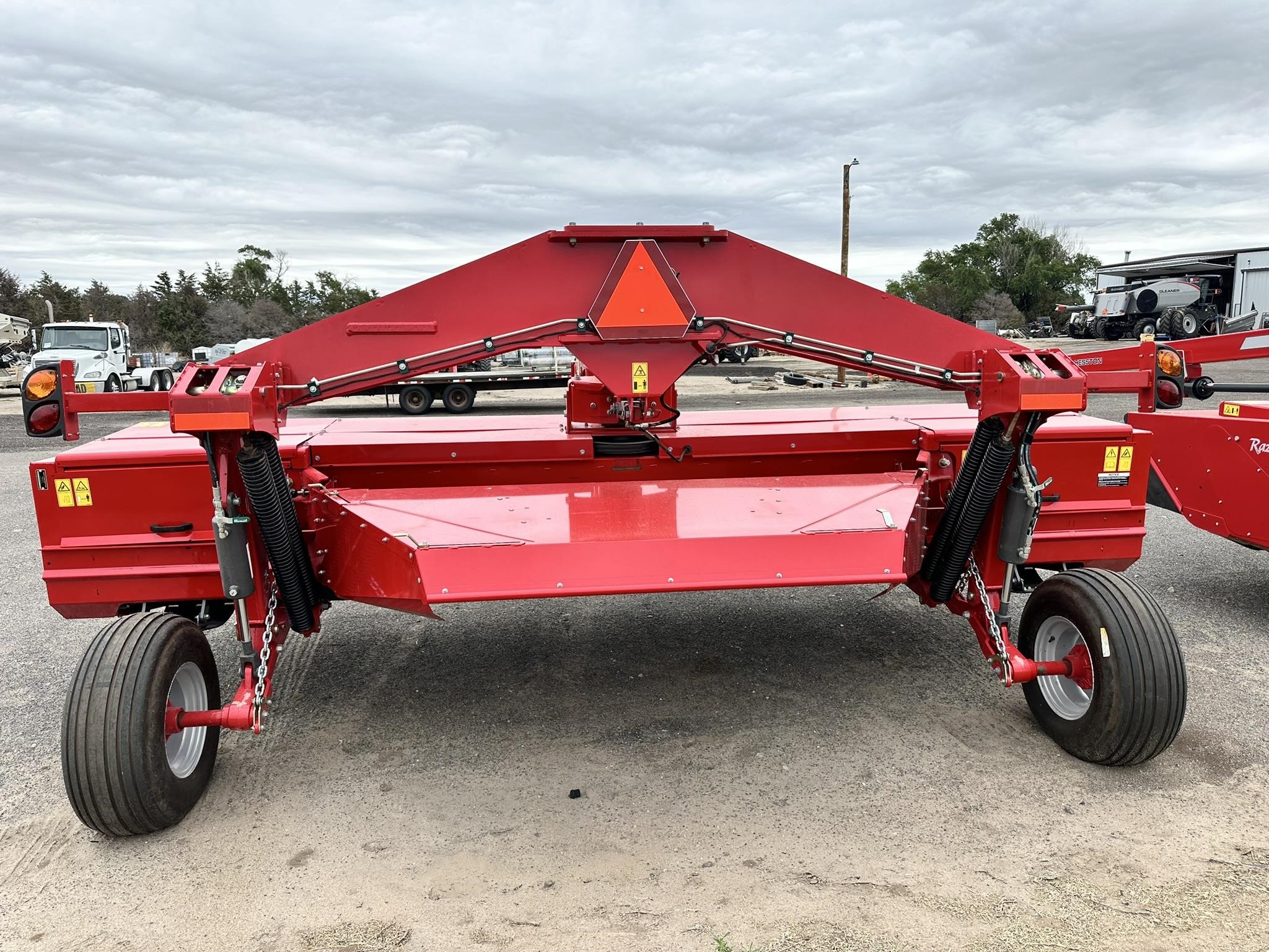 2024 Massey Ferguson 1316S