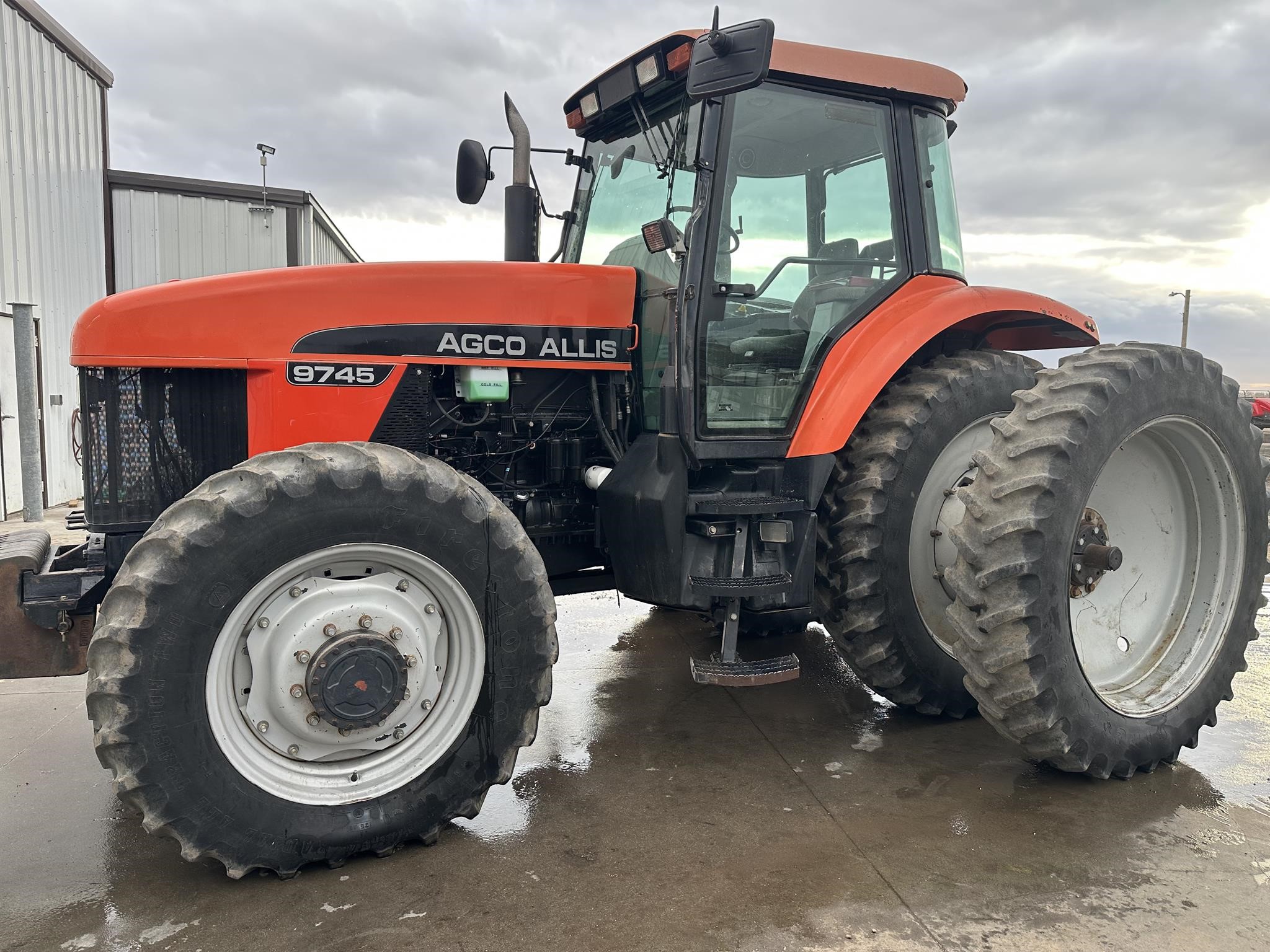1998 Agco Allis 9745