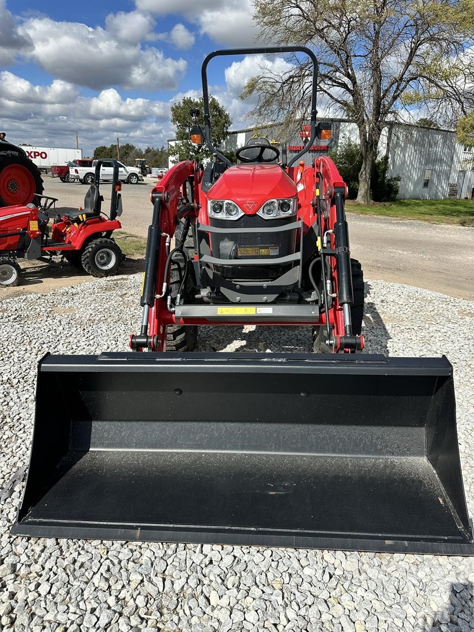 2025 Massey Ferguson 1M.40