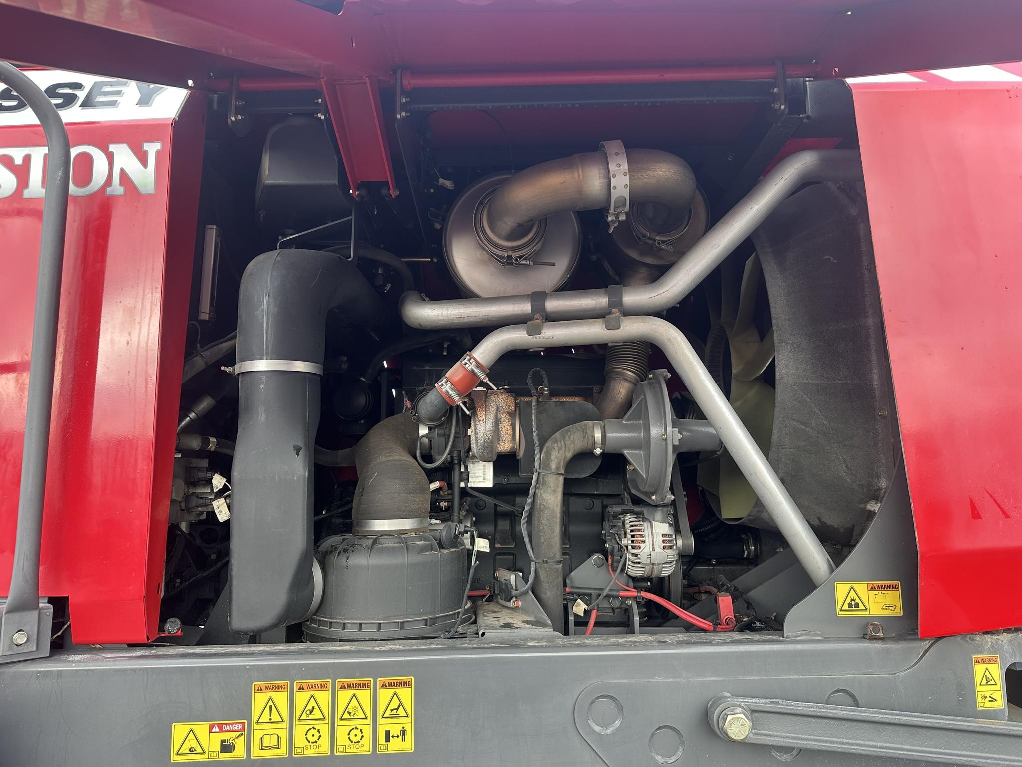 2014 Massey Ferguson WR9760