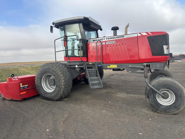 2014 Massey Ferguson WR9760