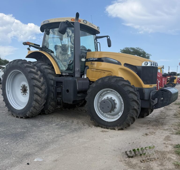 2010 Challenger MT665C